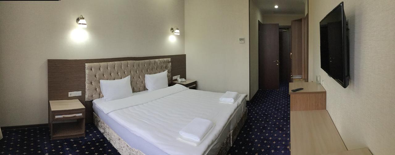 Hotel Khanaka Turkistan Ngoại thất bức ảnh