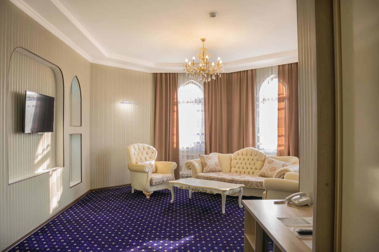 Hotel Khanaka Turkistan Ngoại thất bức ảnh