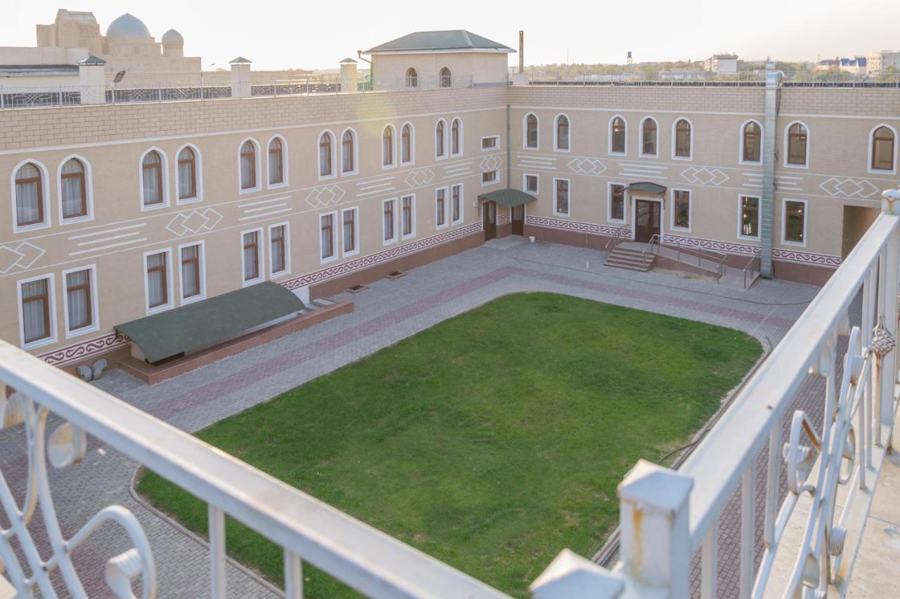 Hotel Khanaka Turkistan Ngoại thất bức ảnh